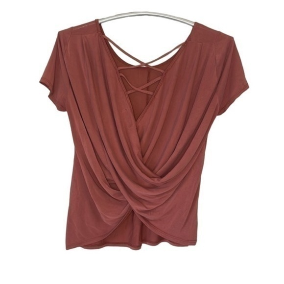 Abercrombie & Fitch Tops - ABERCROMBIE & FITCH | Women’s ABERCROMBIE & FITCH Salmon Colored Stylish Shirt